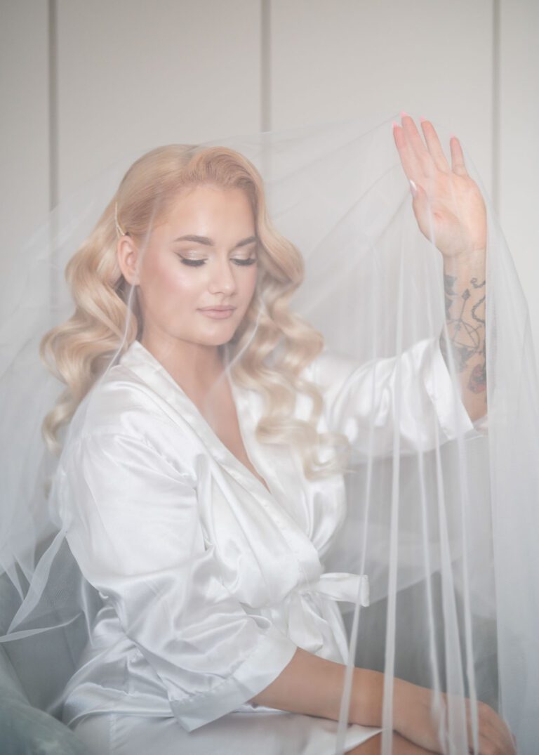 Portrety Panny Młodej – naturalne piękno i subtelna elegancja w luksusowej fotografii ślubnej