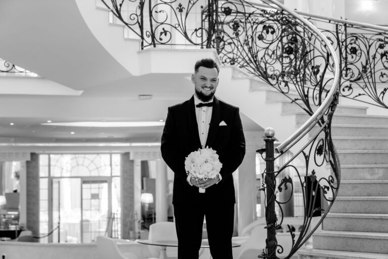 romantyczny moment przed ceremonią