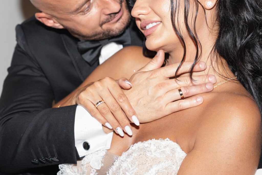 sesja slubna Ani i Michała w pałacu suchary